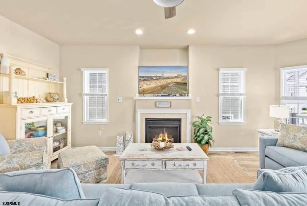 2757 Asbury Ave Ocean City, NJ 08226