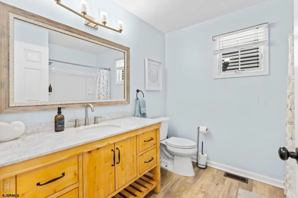 2757 Asbury Ave Ocean City, NJ 08226