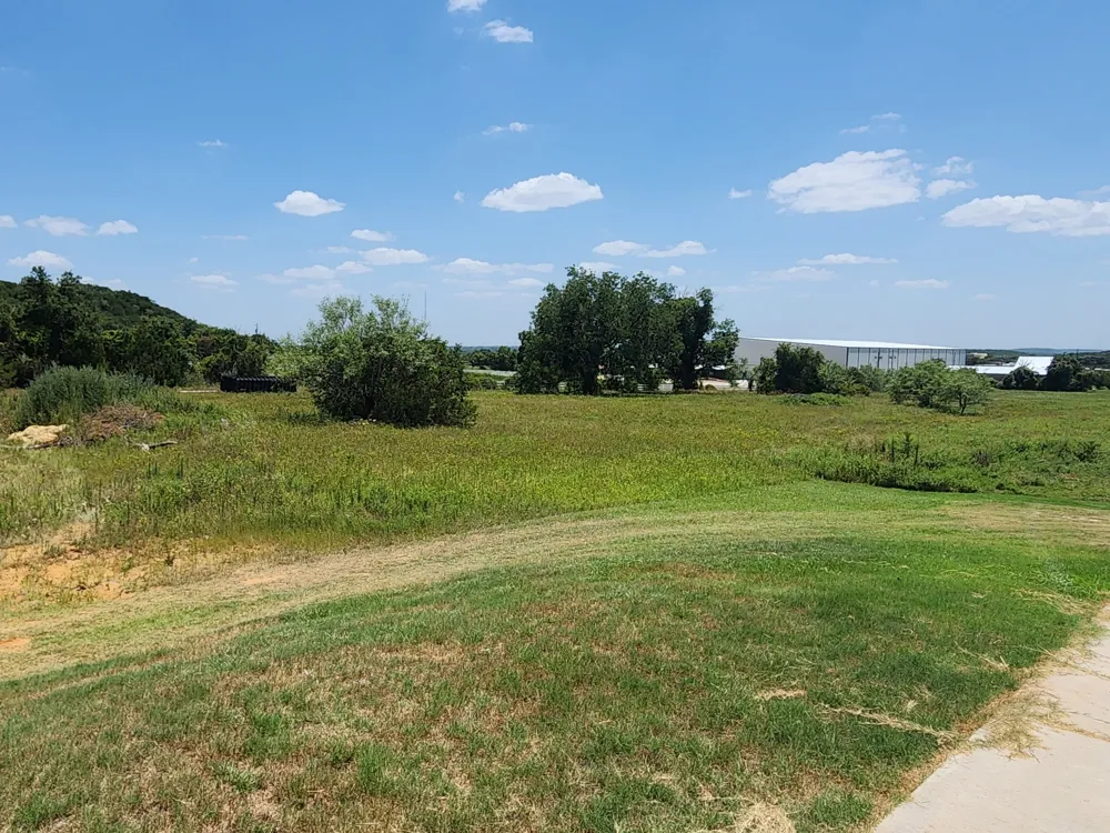 2784 Highway 180 W Mineral Wells, TX 76067