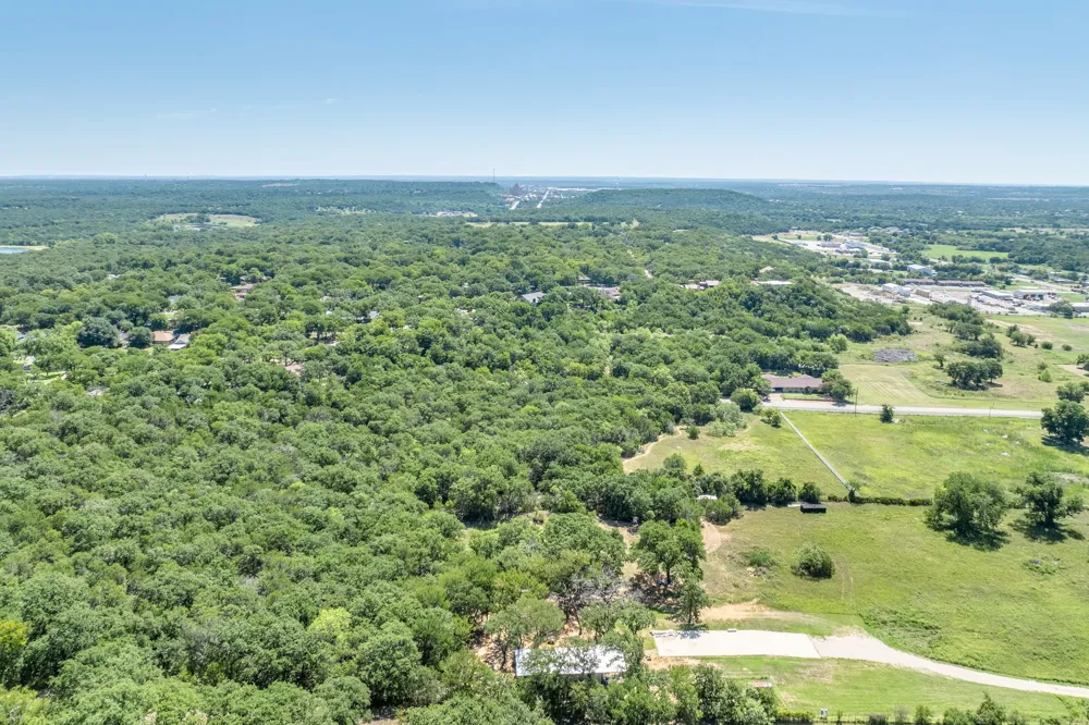 2784 Highway 180 W Mineral Wells, TX 76067