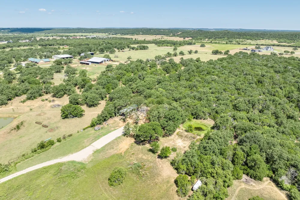 2784 Highway 180 W Mineral Wells, TX 76067