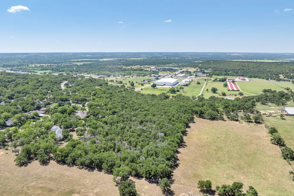 2784 Highway 180 W Mineral Wells, TX 76067