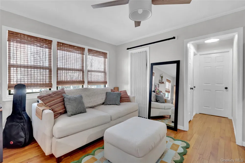 65 W Broadway #10A Long Beach, NY 11561