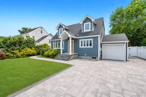 4 Hicks Circle