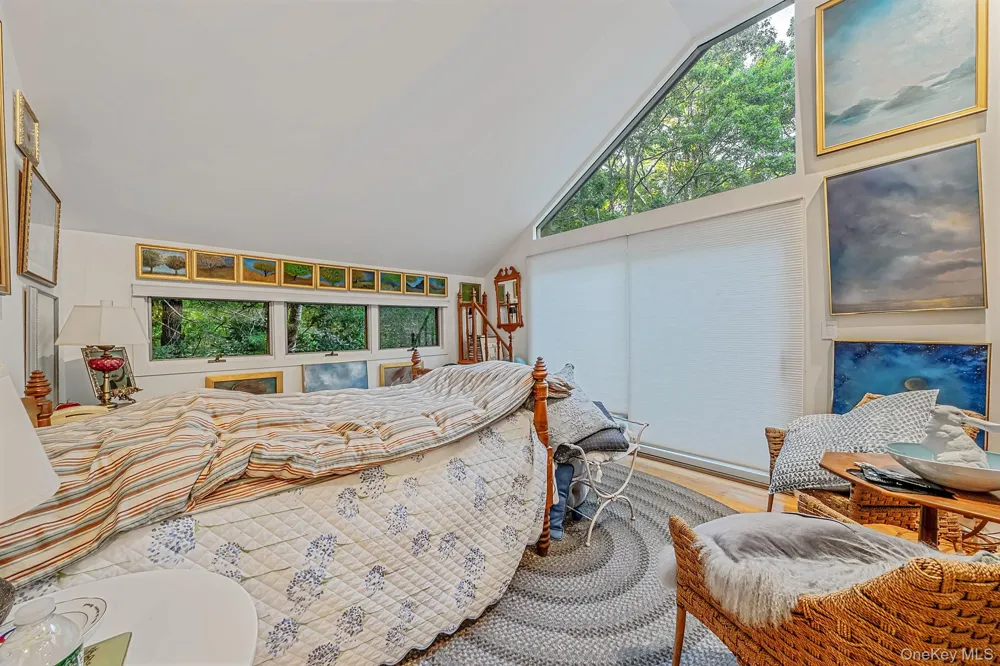 16 Joshuas Path East Hampton, NY 11937