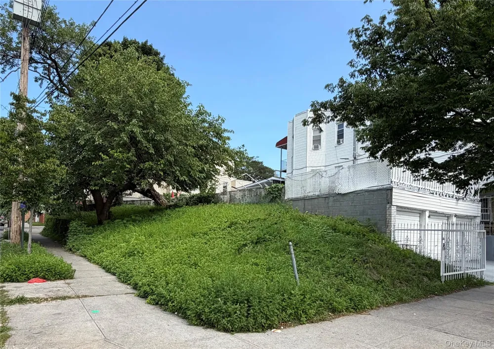 846 Olmstead Avenue Bronx, NY 10473