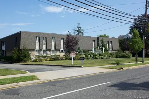 25 Clinton Avenue #1A