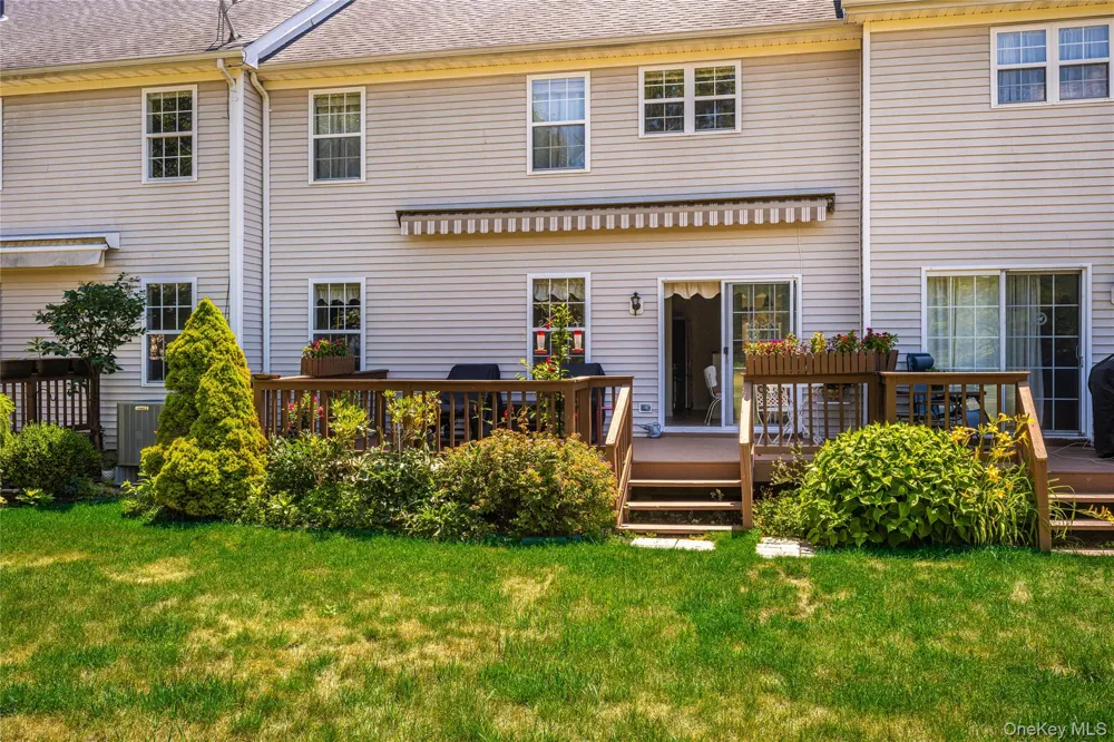 66 Tee Lane Red Hook, NY 12571