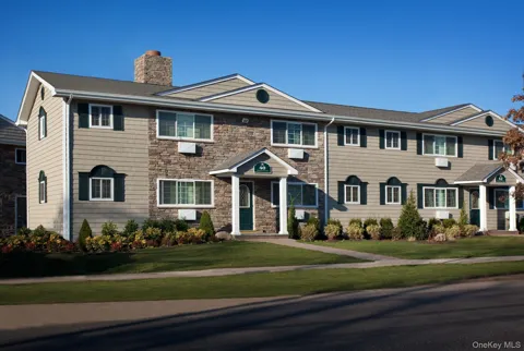 231 Lakeland Avenue #2-3B