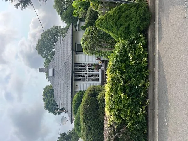 2133 Marion Place Baldwin, NY 11510