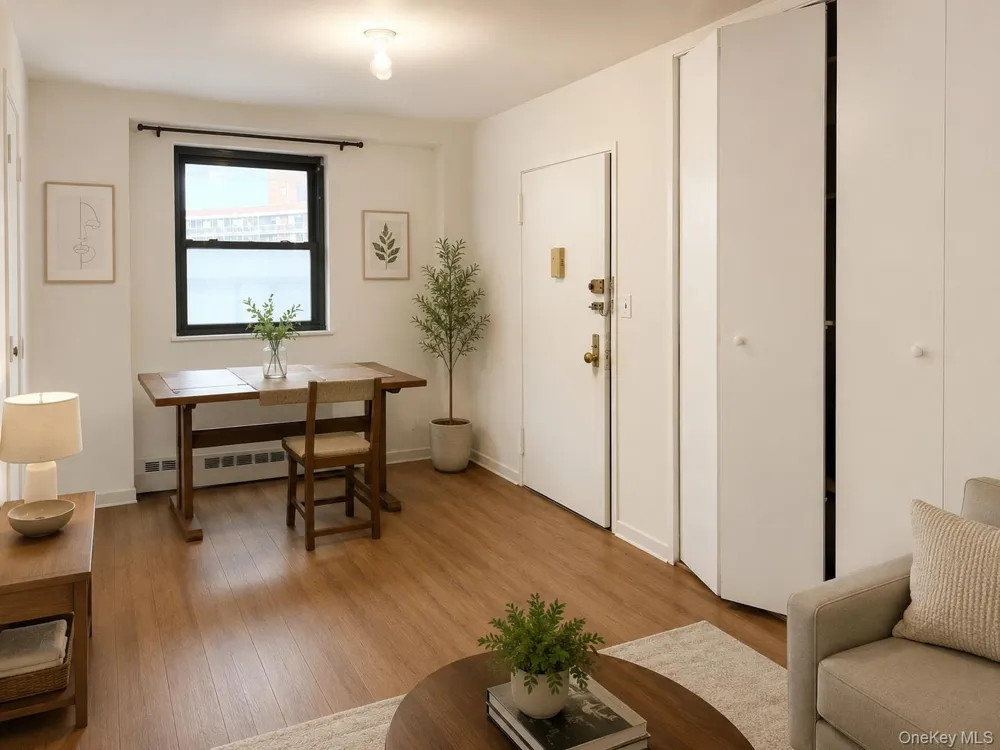 61-55 98th Street #14F Rego Park, NY 11374