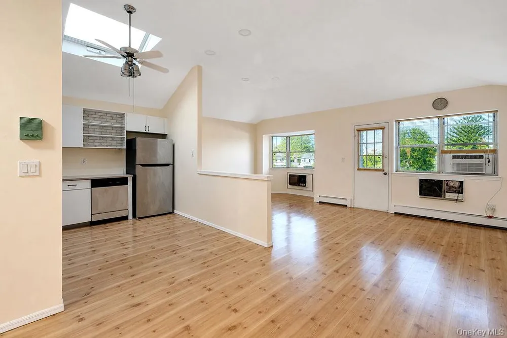 150-07 95th Street #3 Ozone Park, NY 11417