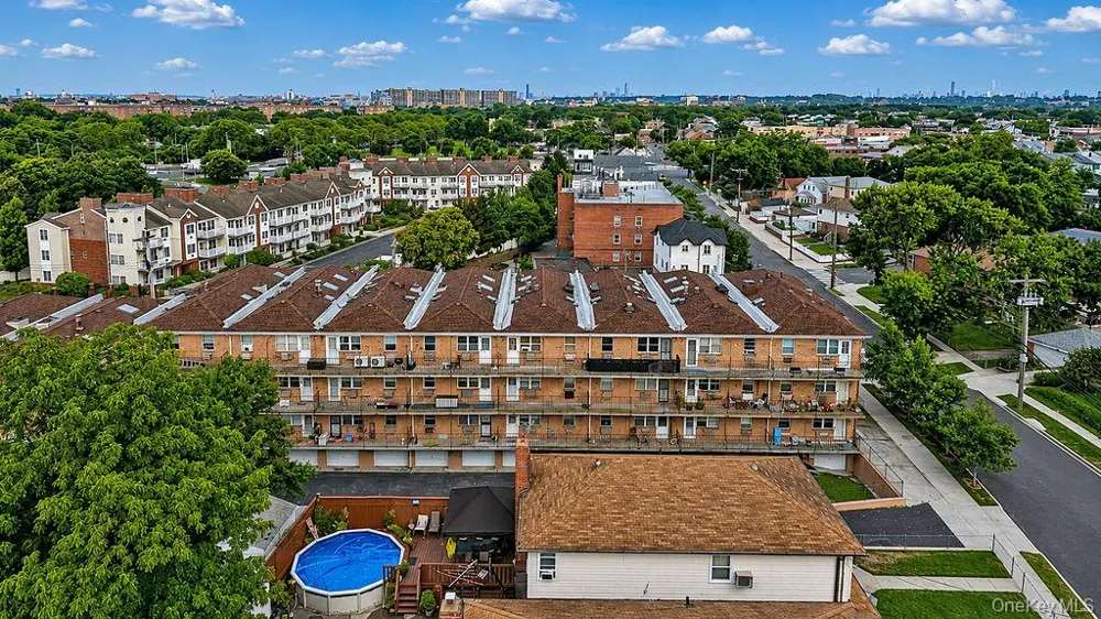 150-07 95th Street #3 Ozone Park, NY 11417
