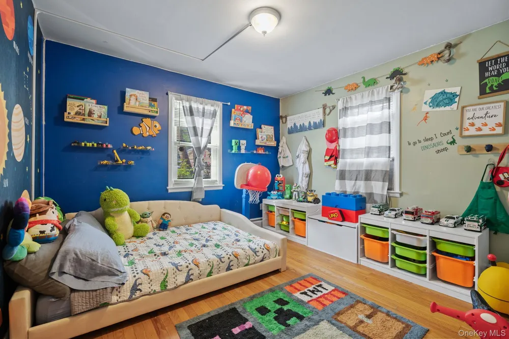 54 Boulevard Kingston, NY 12401