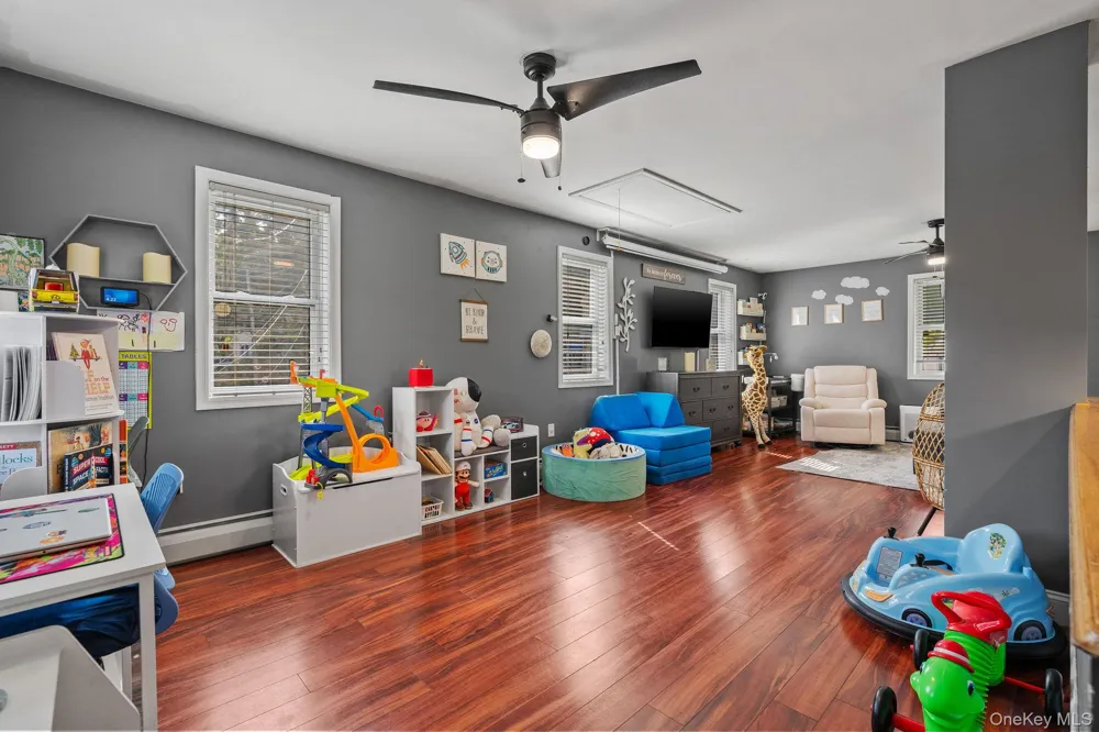 54 Boulevard Kingston, NY 12401