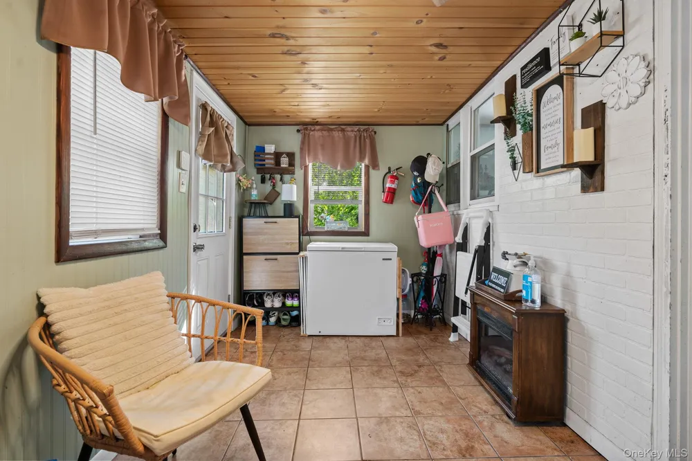 54 Boulevard Kingston, NY 12401