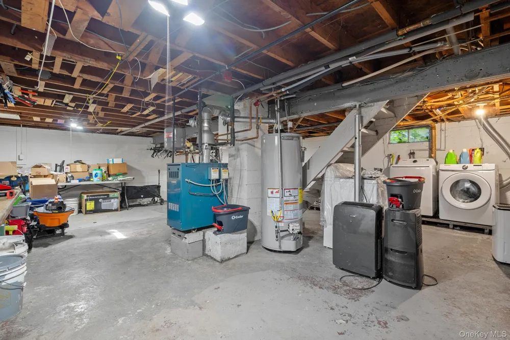 54 Boulevard Kingston, NY 12401