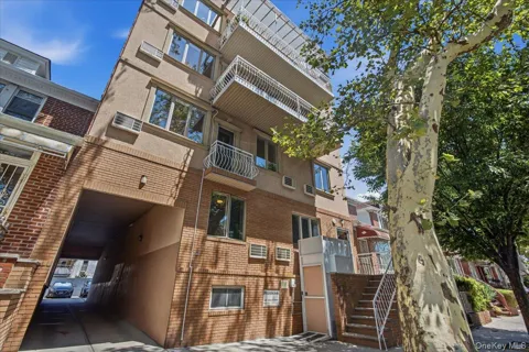 2231 62nd Street #1A