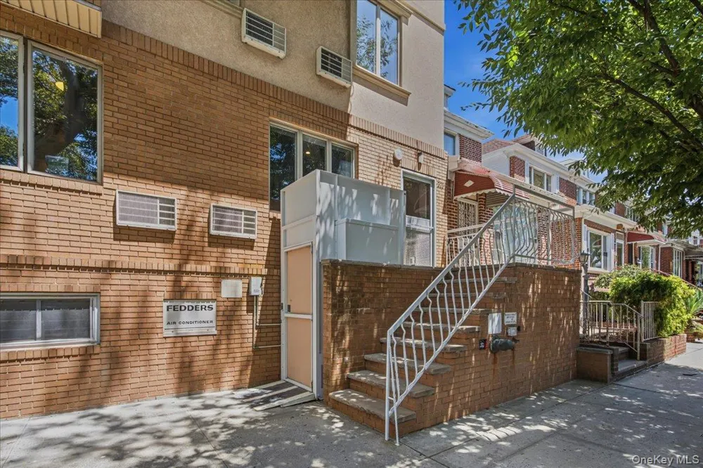 2231 62nd Street #1A Brooklyn, NY 11204
