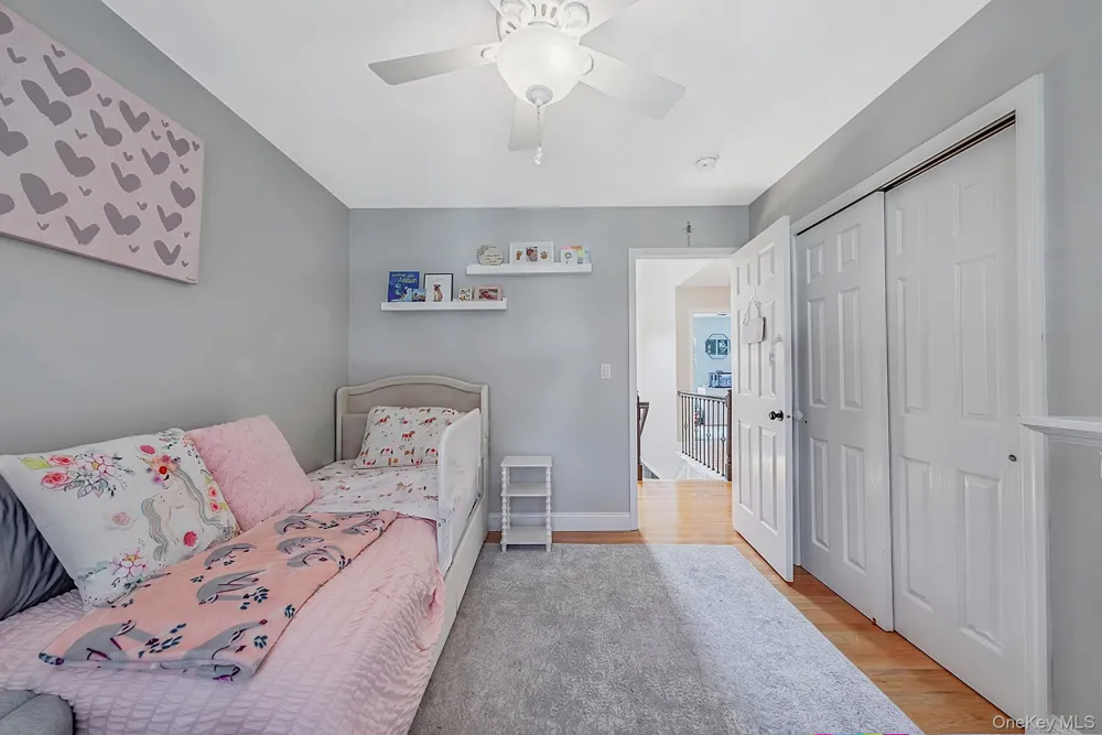 62 Ridgefield Drive Shoreham, NY 11786