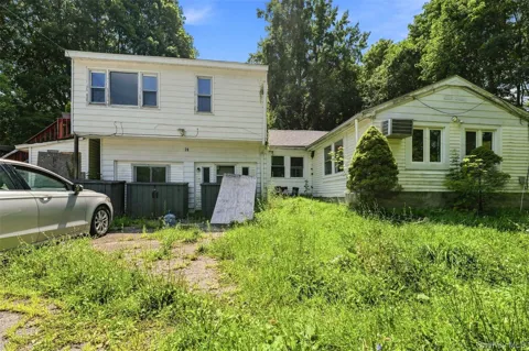 26 Weitz Road