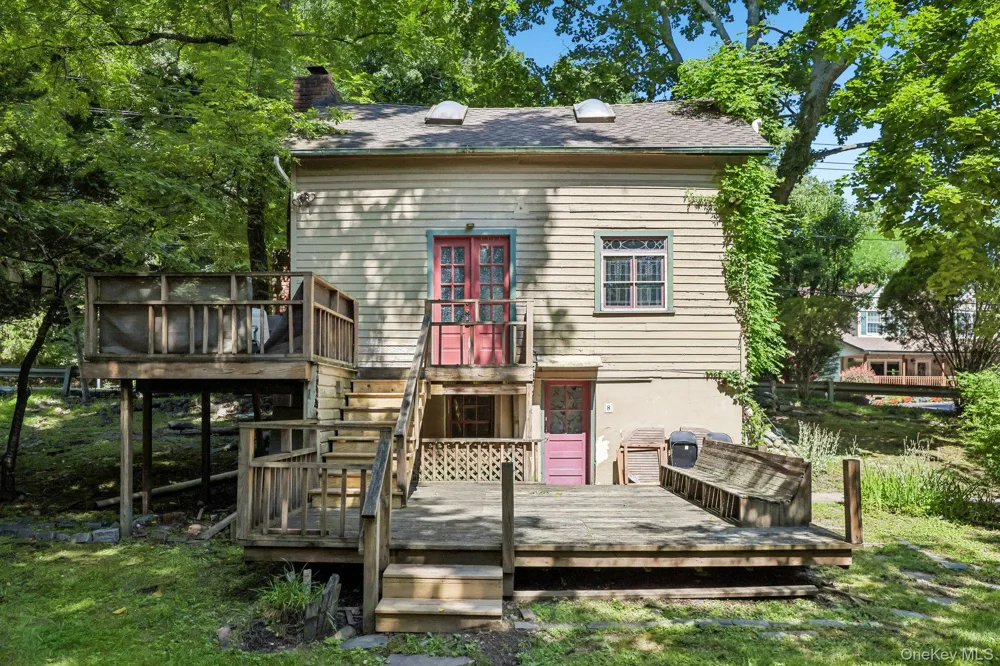 8 Reservoir Road Stony Point, NY 10980