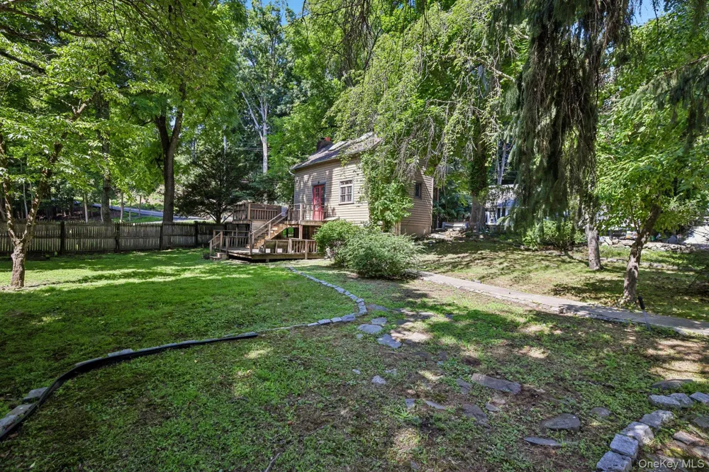 8 Reservoir Road Stony Point, NY 10980