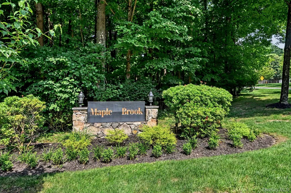 210 Sandpiper Court #210 Yorktown Heights, NY 10598