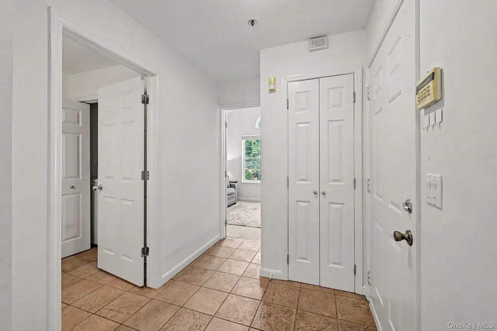 210 Sandpiper Court #210 Yorktown Heights, NY 10598