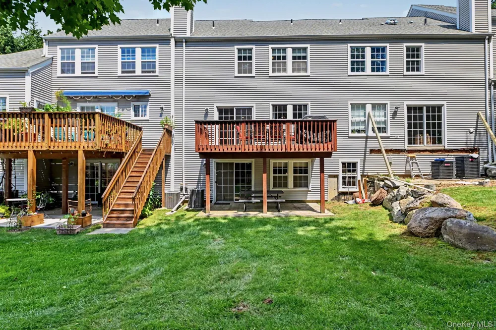 210 Sandpiper Court #210 Yorktown Heights, NY 10598