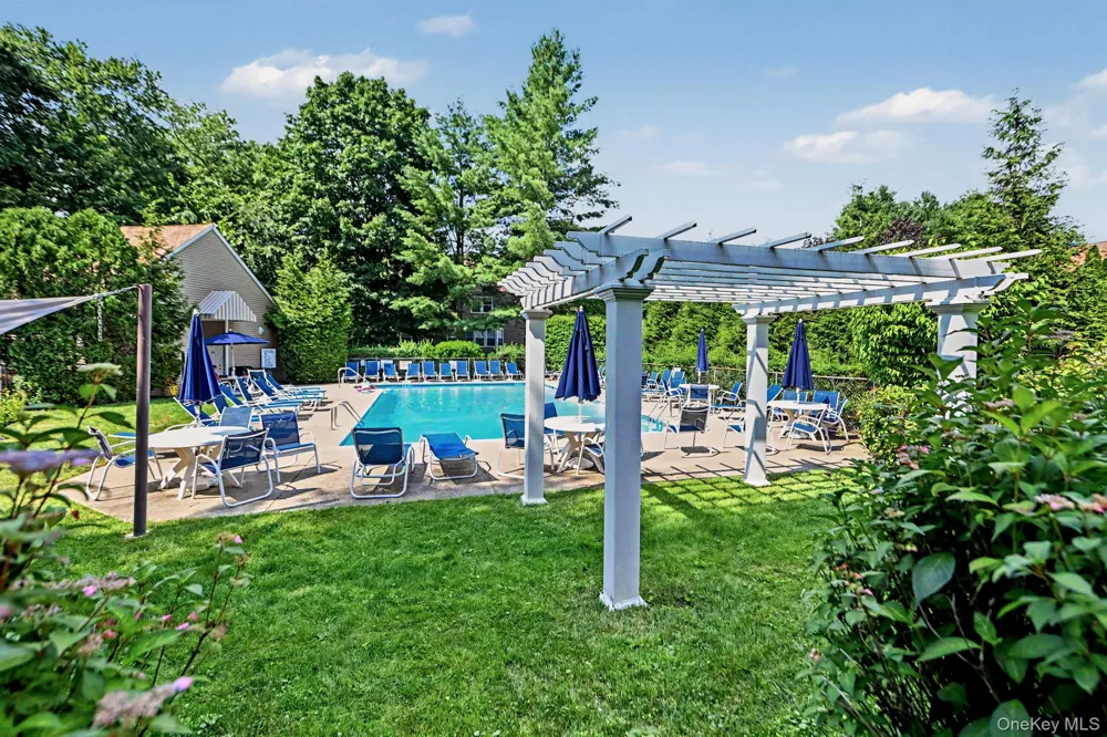 210 Sandpiper Court #210 Yorktown Heights, NY 10598