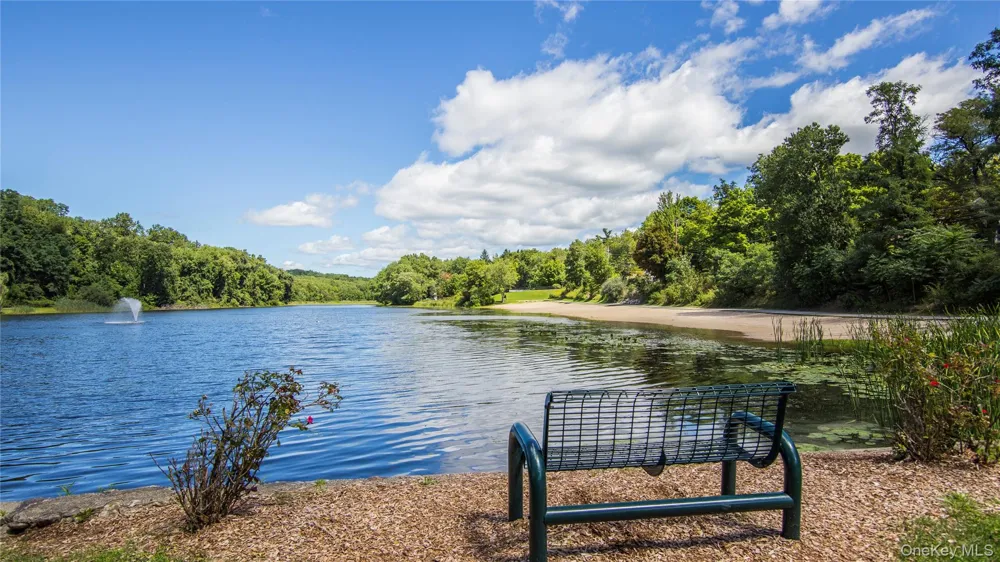 210 Sandpiper Court #210 Yorktown Heights, NY 10598