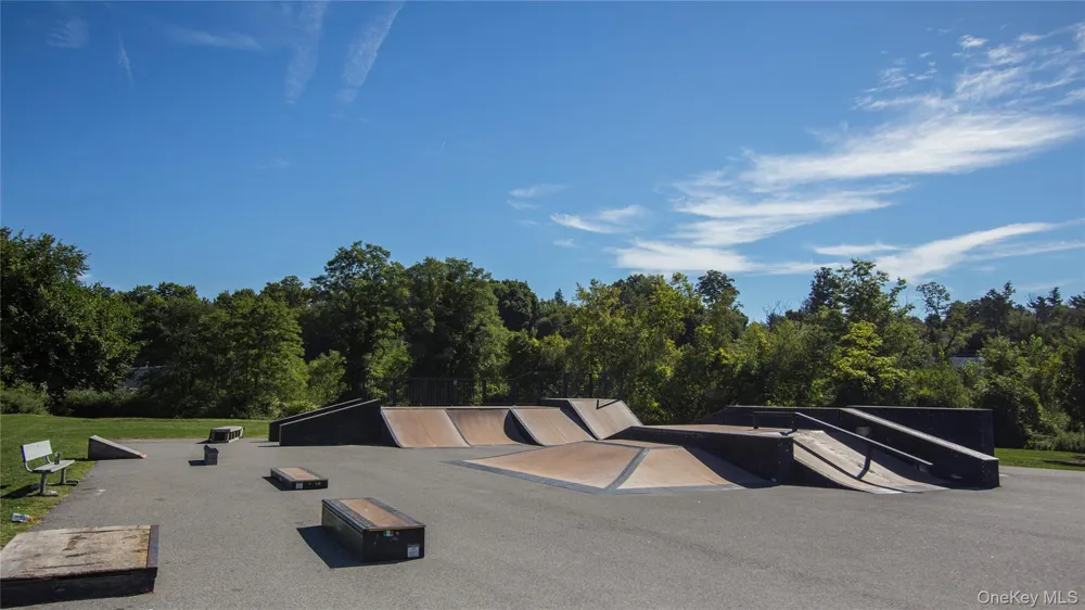 210 Sandpiper Court #210 Yorktown Heights, NY 10598