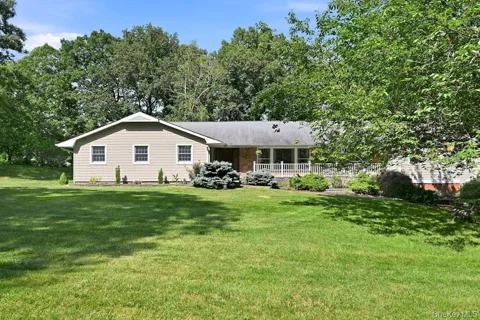 20 Williamsburg Drive