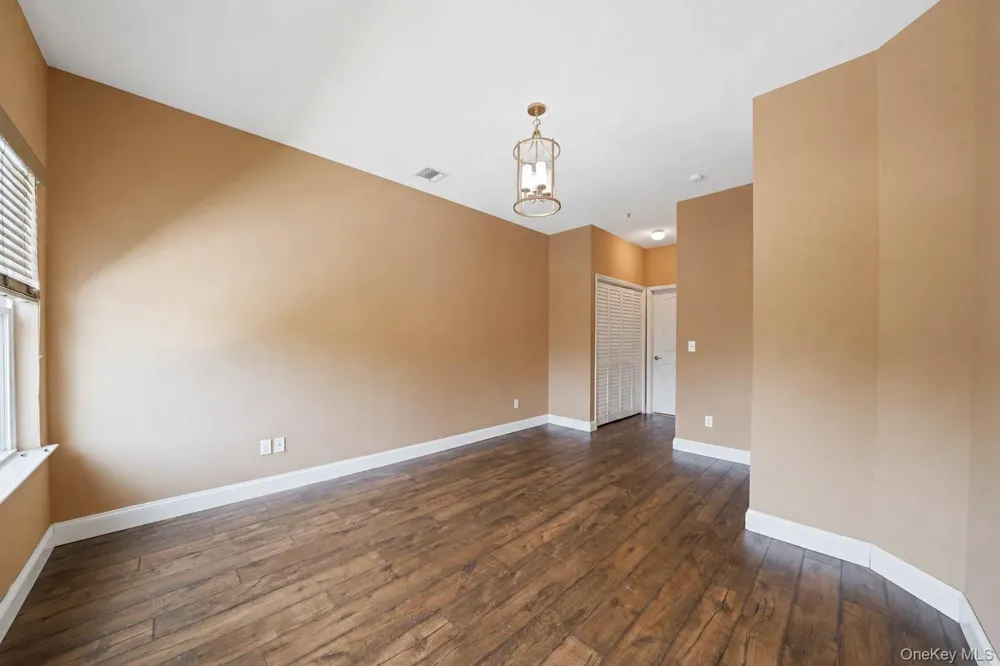93 Millie Court Patchogue, NY 11772