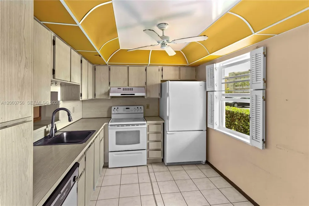 131 SE 3rd Ave #101 Dania Beach, FL 33004