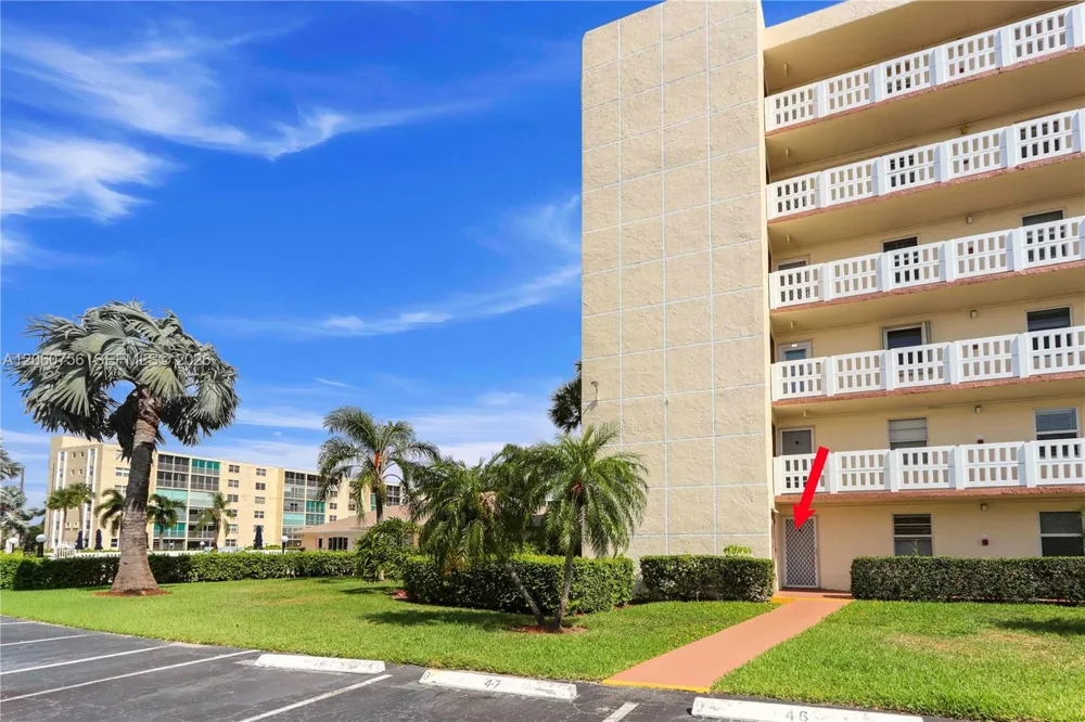 131 SE 3rd Ave #101 Dania Beach, FL 33004