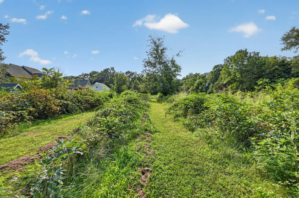 2155 Oak Knob Rd Lafayette, TN 37083