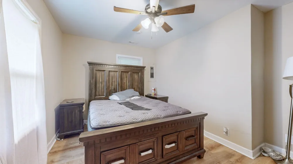109 Oakwood Dr Huntland, TN 37345