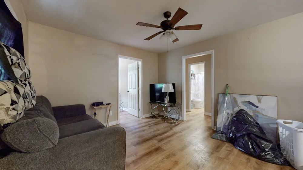 109 Oakwood Dr Huntland, TN 37345