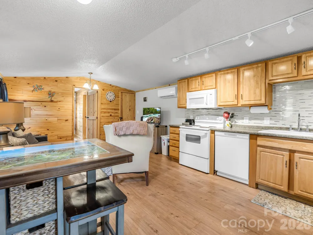 144 Clayton Road Arden, NC 28704