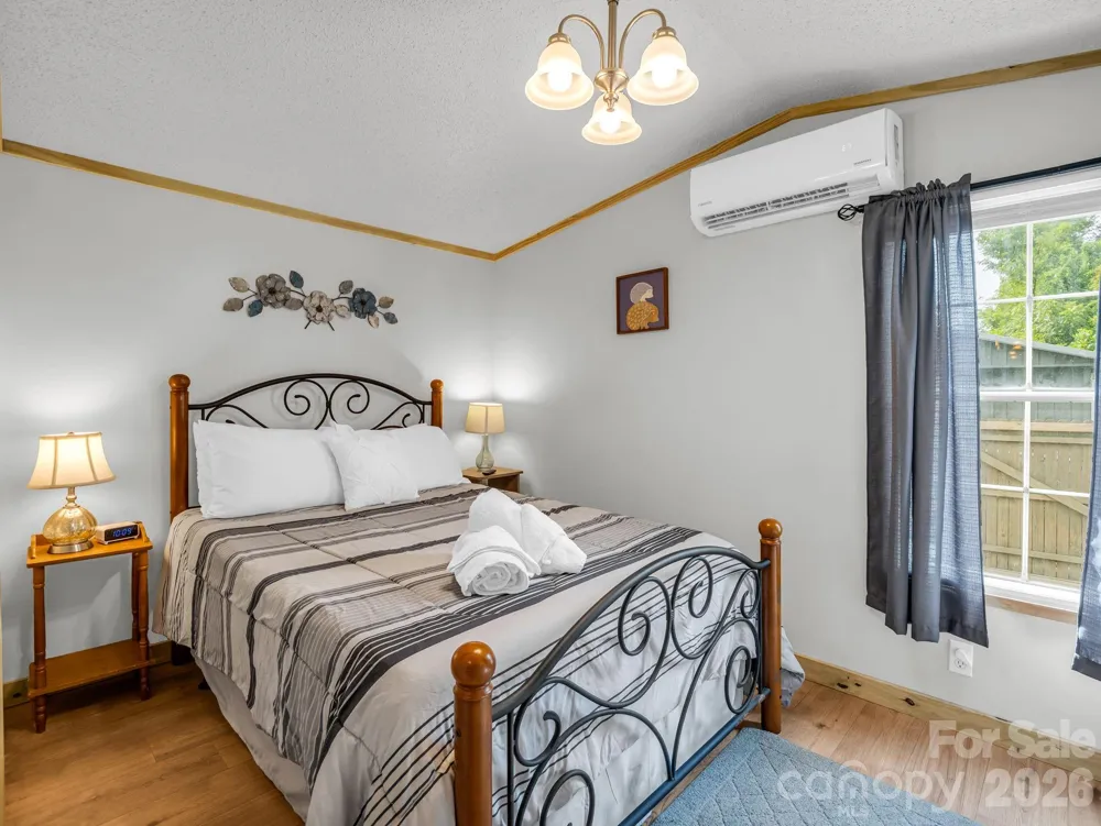 144 Clayton Road Arden, NC 28704