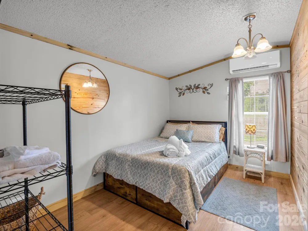 144 Clayton Road Arden, NC 28704