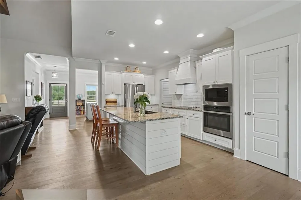 2219 Greensboro Highway Watkinsville, GA 30677
