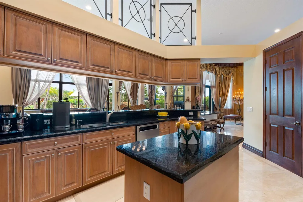 3972 SW 140TH AVENUE Davie, FL 33330