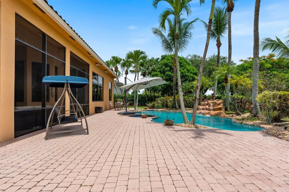 3972 SW 140TH AVENUE Davie, FL 33330