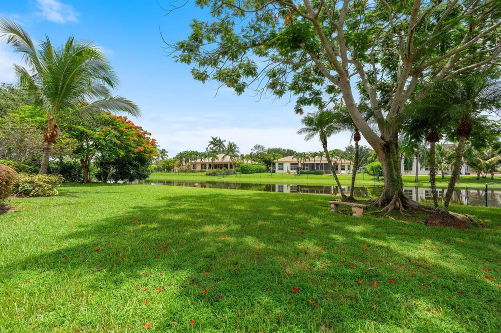 3972 SW 140TH AVENUE Davie, FL 33330