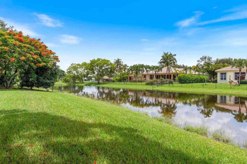 3972 SW 140TH AVENUE Davie, FL 33330