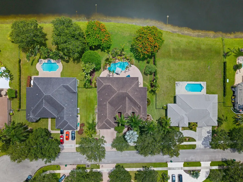 3972 SW 140TH AVENUE Davie, FL 33330