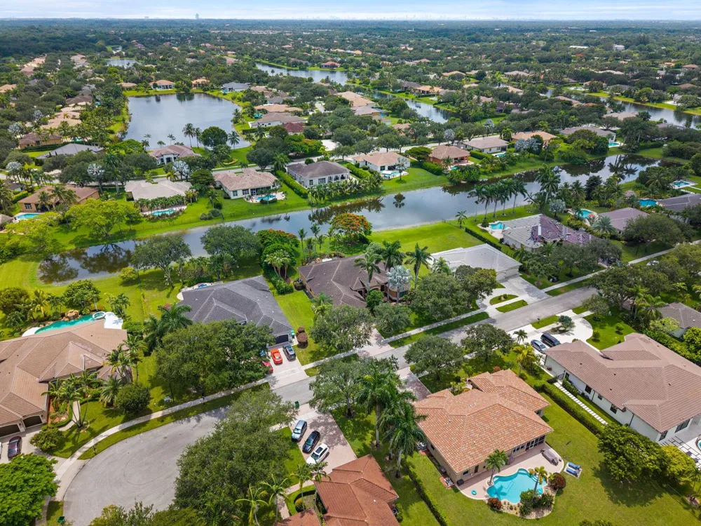 3972 SW 140TH AVENUE Davie, FL 33330